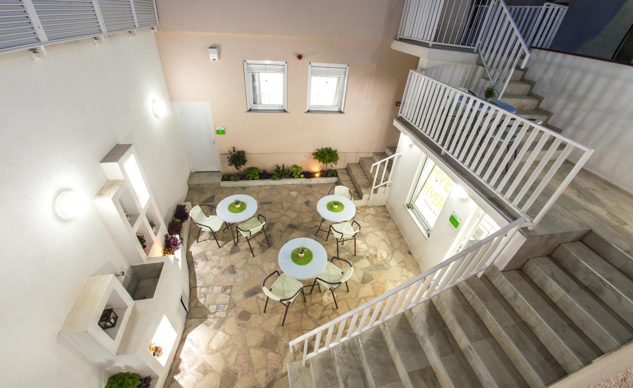 Five Rivers Rooms Mostar Eksteriør billede